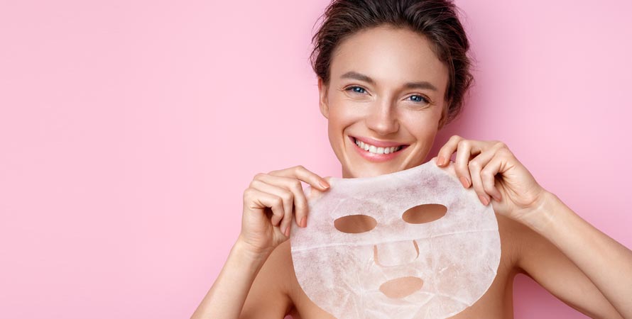 Moisturizing face mask